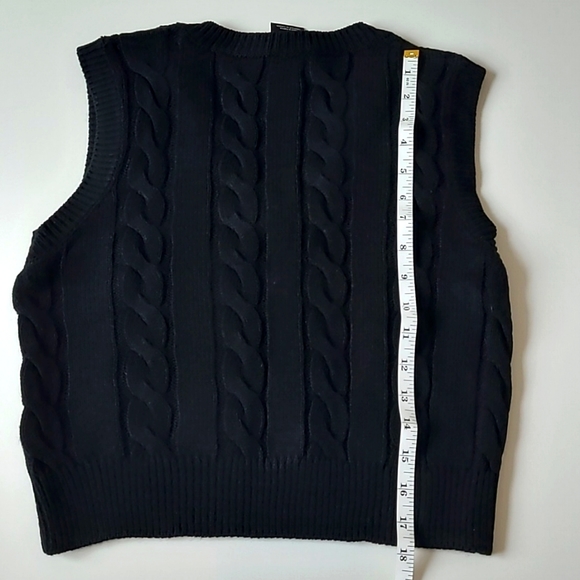 IETS FRANS V-Neck Sweater Vest - Picture 6 of 8